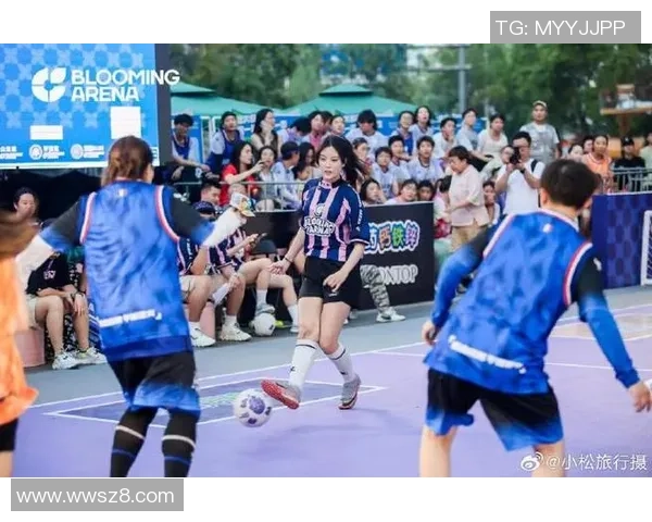 女主播与足球明星的浪漫邂逅在绿茵场上的激情与梦想交织的故事